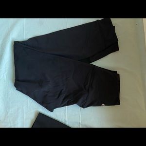 Size 4 black Lululemon Align 23” barley worn